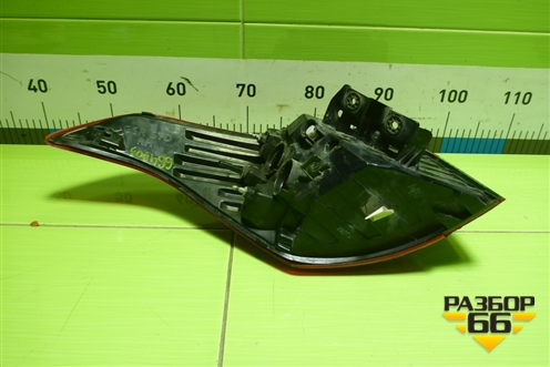 Фонарь задний наружный правый (92402M0000) для Hyundai Creta с 2016-2021г (Крета)