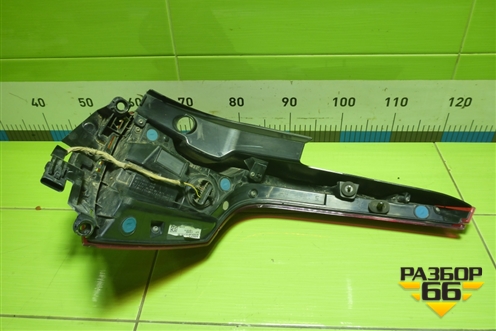 Фонарь задний левый (32228898) для Volvo V60 с 2018г (В60)