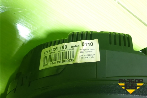 Щиток приборов (правый руль) (8E0920931M) для Audi A4 (В7) с 2004-2009г (А4)