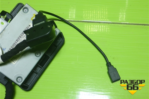 Блок электронный (мультимедийный интерфейс) (A2049000300) для Mercedes Benz C-Klass W204 с 2007-2014г (Ц)