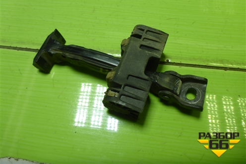 Ограничитель двери задней правой для VAZ Vesta/Веста с 2015г