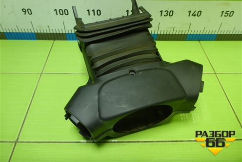 Кожух рулевой колонки  (810W46113) для Sitrak C7H (С7Н)