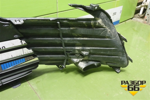 Решетка в передний бампер центральная (после 2020г) (5311333120) для Toyota Camry V70 с 2017г (Камри)