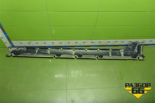 Накладка на порог наружная правая (8450031014) для VAZ Vesta/Веста с 2015г