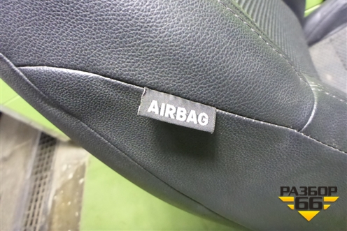 Сиденья комплект (AIR BAG подогрев) для Hyundai ix 35 с 2010г (Ай икс 35)