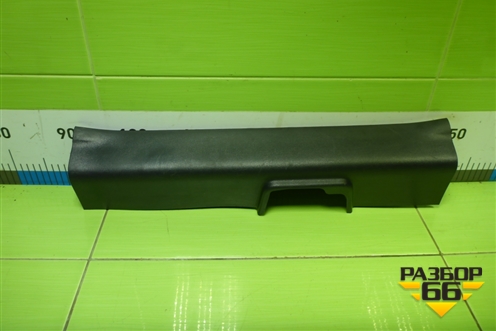 Накладка порога внутренняя переднего правого (858822Y000) для Hyundai ix 35 с 2010г (Ай икс 35)