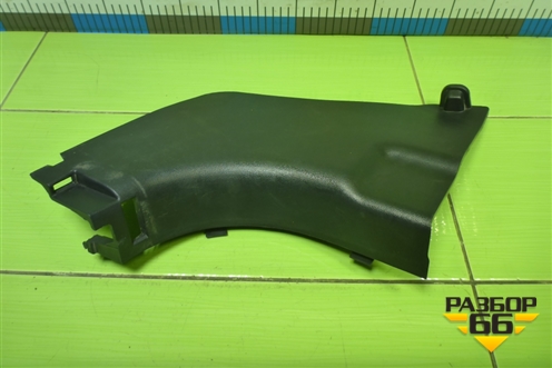 Накладка порога внутренняя переднего правого (передняя часть) (858282Y000) для Hyundai ix 35 с 2010г (Ай икс 35)