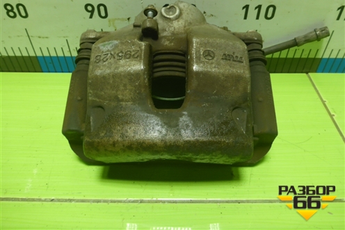 Суппорт передний правый для Mercedes Benz C-Klass W204 с 2007-2014г (Ц)