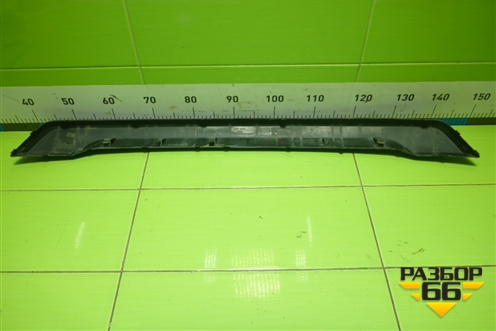 Накладка переднего бампера нижняя (86565M0000) для Hyundai Creta с 2016-2021г (Крета)