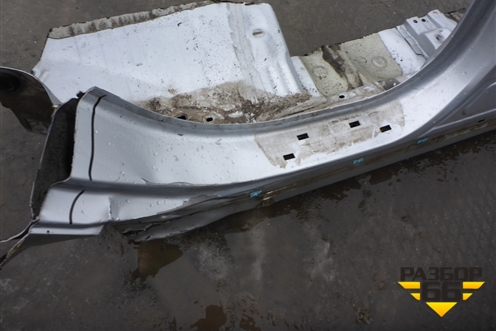 Порог со стойкой правый для Hyundai ix 35 с 2010г (Ай икс 35)