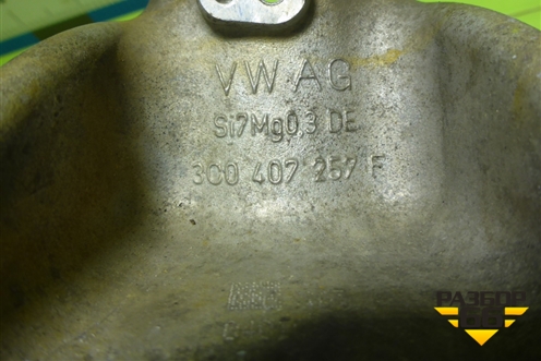Кулак поворотный передний левый (3C0407257F) для Volkswagen Passat (В7) с 2011-2014г (Пассат Б7)