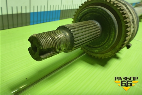 Привод передний правый (2.0л G4KD шлиц наруж-27,внутр-27) для Hyundai ix 35 с 2010г (Ай икс 35)