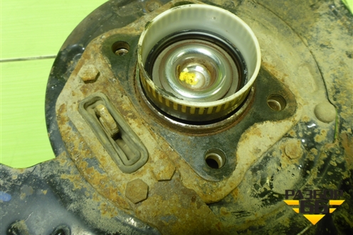 Кулак задний правый для Hyundai ix 35 с 2010г (Ай икс 35)