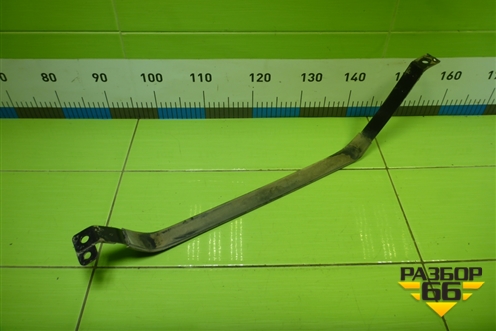 Лента крепления топливного бака для Hyundai ix 35 с 2010г (Ай икс 35)