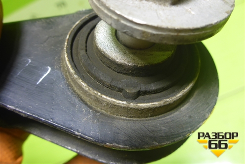 Тяга задняя поперечная (нижняя) (8K0501529L) для Audi A4 (В8) с 2007-2015г (А4)