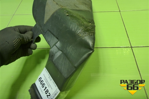 Пыльник переднего крыла правого (841422Y000) для Hyundai ix 35 с 2010г (Ай икс 35)