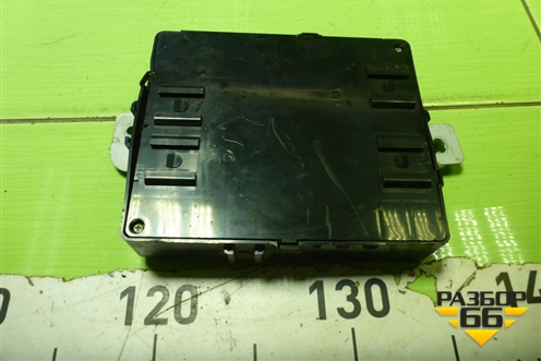 Блок управления центральным замком (954002Y302) для Hyundai ix 35 с 2010г (Ай икс 35)