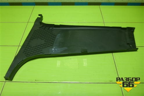 Обшивка стойки центральная нижняя правая (A2046900425) для Mercedes Benz C-Klass W204 с 2007-2014г (Ц)