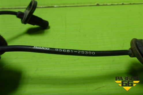 Датчик ABS задний правый (956812S300) для Hyundai ix 35 с 2010г (Ай икс 35)