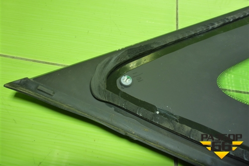 Стекло глухое правое (универсал) для VAZ Vesta/Веста с 2015г