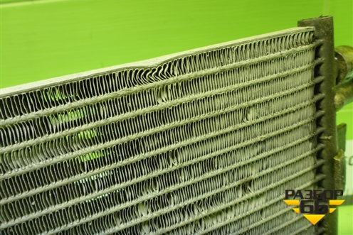 Радиатор кондиционера для Renault Megane 2 с 2002-2009г (Меган)