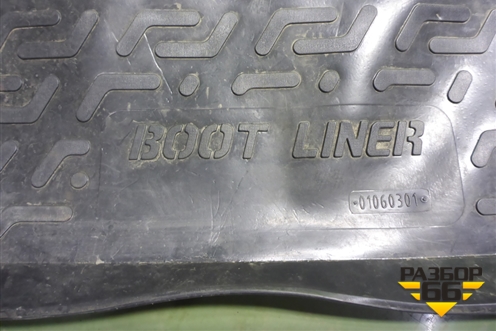 Коврик в багажник для Renault Megane 2 с 2002-2009г (Меган)