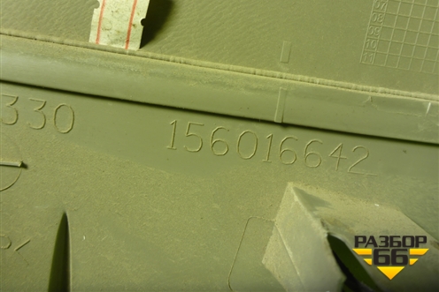 Обшивка двери задней левой под электрику (со шторкой седан) (156016642) для Renault Megane 2 с 2002-2009г (Меган)