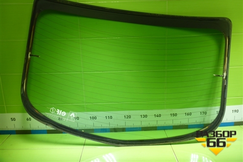 Стекло заднее для Renault Megane 2 с 2002-2009г (Меган)