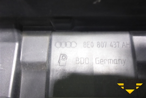 Бампер передний (8E807437AH) для Audi A4 (В7) с 2004-2009г (А4)
