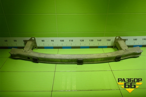 Усилитель переднего бампера для Renault Megane 2 с 2002-2009г (Меган)