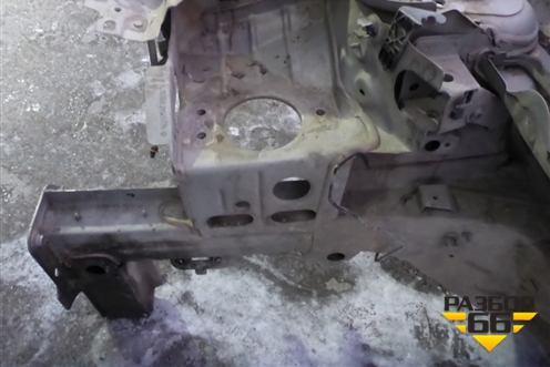 Лонжерон передний правый для Renault Megane 2 с 2002-2009г (Меган)