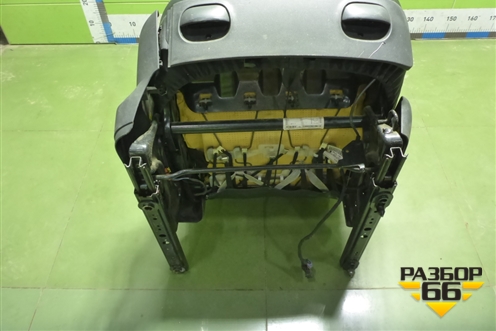 Сиденья комплект (AIR BAG подогрев седан) для Renault Megane 2 с 2002-2009г (Меган)