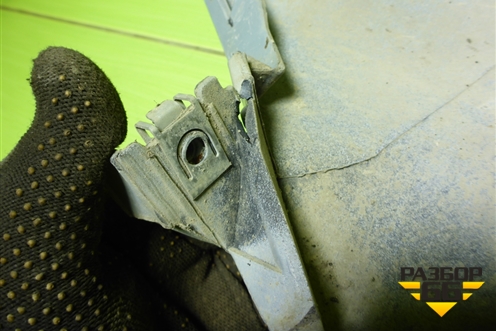 Крыло переднее правое (8200495406) для Renault Megane 2 с 2002-2009г (Меган)