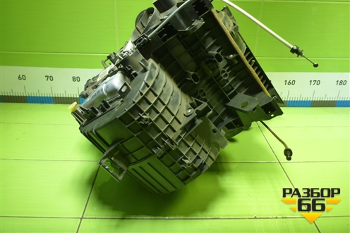 Корпус отопителя (8200283473) для Renault Megane 2 с 2002-2009г (Меган)