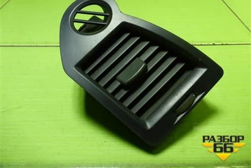 Дефлектор воздушный левый для Renault Megane 2 с 2002-2009г (Меган)