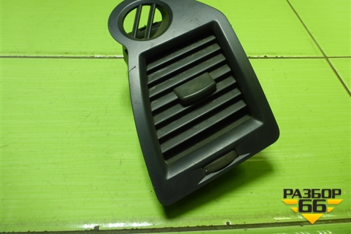 Дефлектор воздушный правый для Renault Megane 2 с 2002-2009г (Меган)