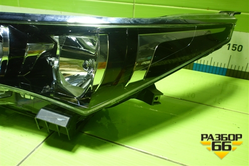 Фара левая (до 2016г галоген) (8115002E70) для Toyota Corolla (E18) с 2012-2019г (Королла 180)