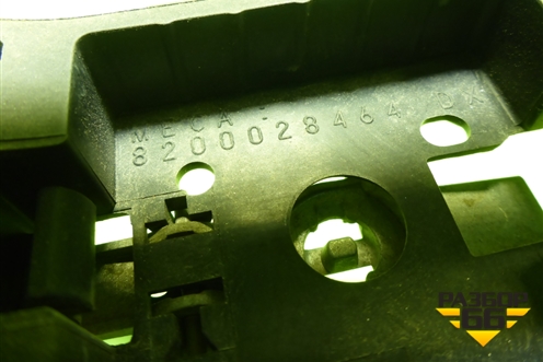 Ручка наружная двери передней правой (8200028464) для Renault Megane 2 с 2002-2009г (Меган)