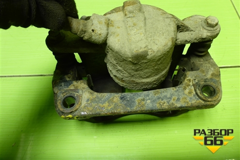 Суппорт передний левый для Renault Megane 2 с 2002-2009г (Меган)