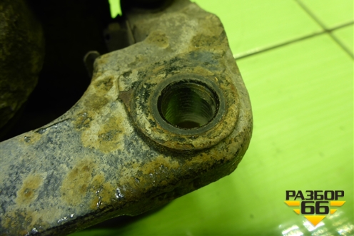 Суппорт передний левый для Renault Megane 2 с 2002-2009г (Меган)