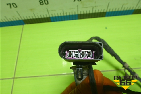 Проводка переднего бампера (на птф) (8E0971095R) для Audi A4 (В7) с 2004-2009г (А4)