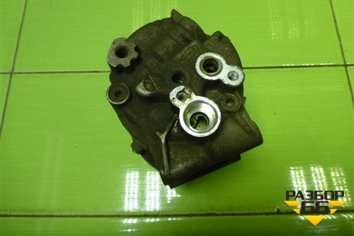 Компрессор кондиционера (1.6л K4MW761) (8200470242) для Renault Megane 2 с 2002-2009г (Меган)