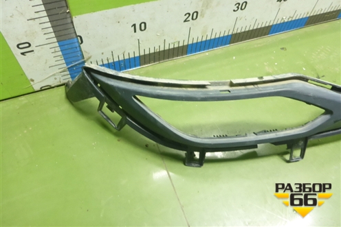 Накладка заднего бампера (после 2022г) (8450040068) для VAZ Vesta/Веста с 2015г