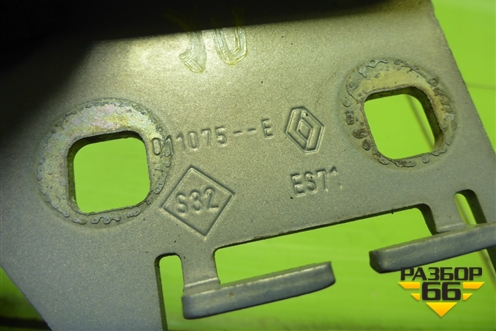 Петля капота правая для Renault Megane 2 с 2002-2009г (Меган)