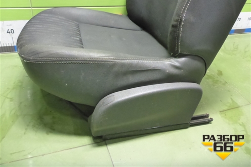 Сиденья комплект (после 2009г) для Renault Logan с 2004-2015г (Логан)