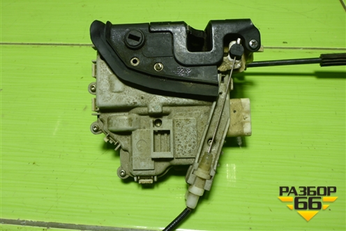 Замок двери задней правой (8K0839016E) для Audi Q5 c 2008-2017г (Ку 5)