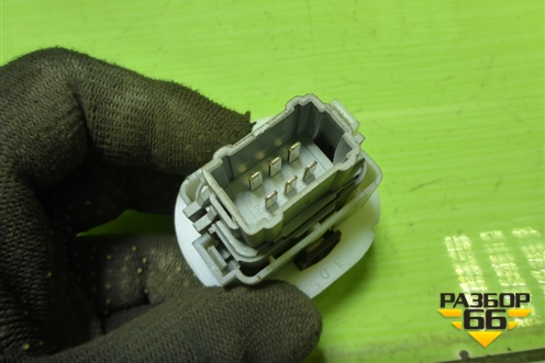 Кнопка стеклоподъёмника (передняя правая) для Renault Megane 2 с 2002-2009г (Меган)