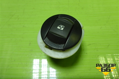 Кнопка стеклоподъёмника (передняя правая) для Renault Megane 2 с 2002-2009г (Меган)