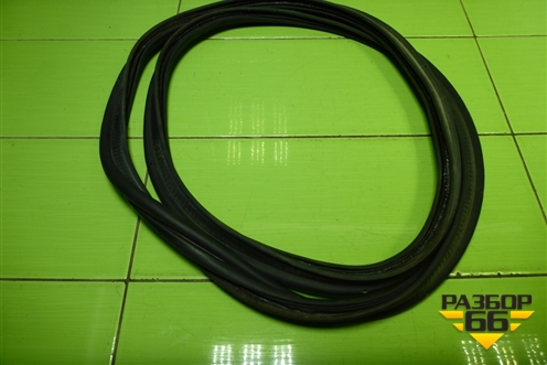 Уплотнитель багажника (седан) для Renault Megane 2 с 2002-2009г (Меган)