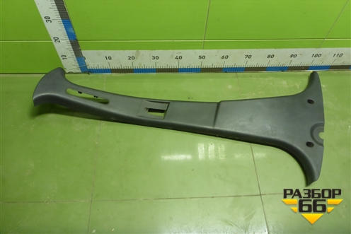 Обшивка стойки центральная левая (8200804512) для Renault Logan с 2004-2015г (Логан)